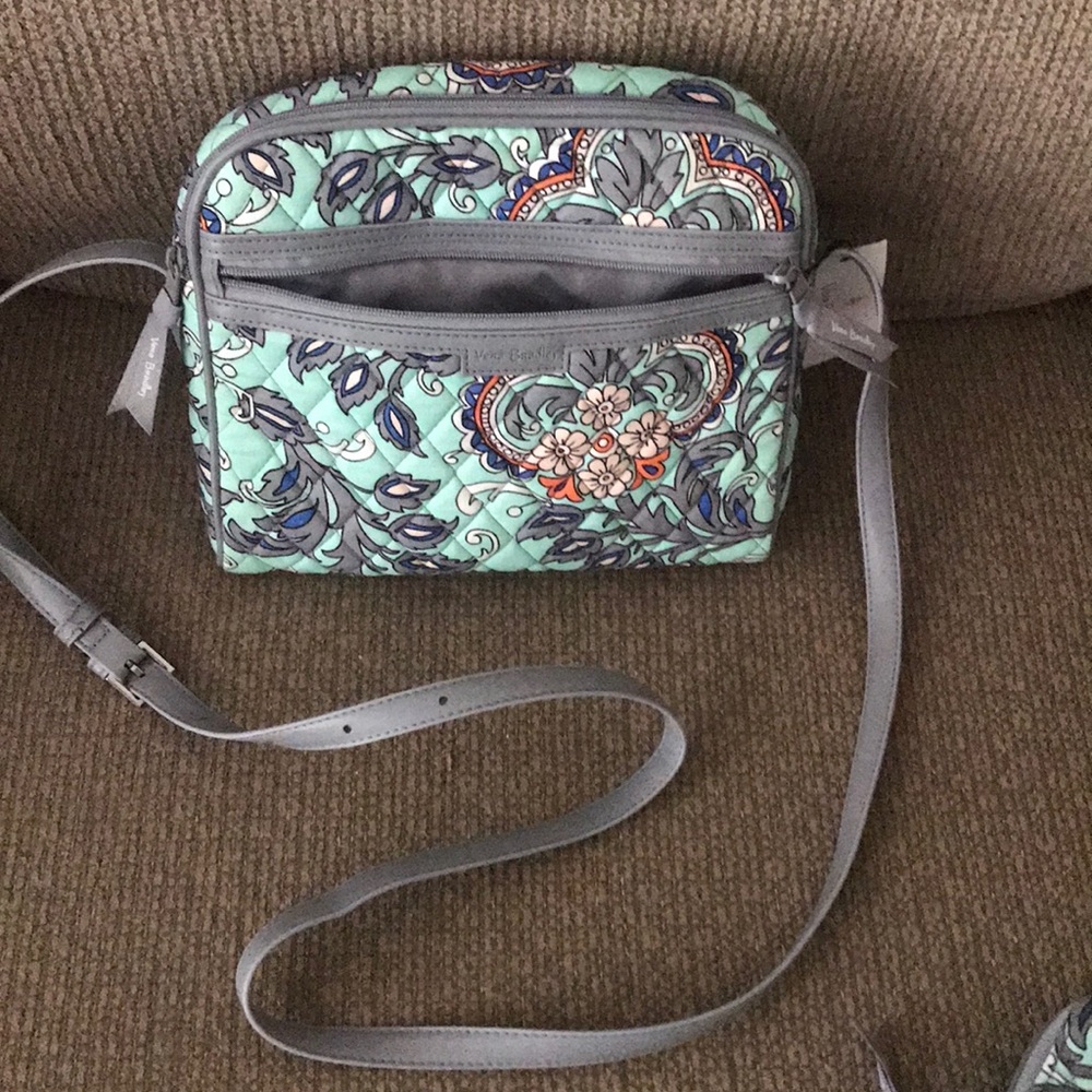 Vera Bradley purse and matching wallet.
